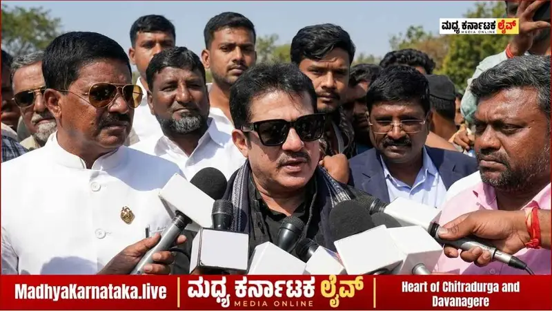 ದಾವಣಗೆರೆ ದಕ್ಷಿಣ ಟಿಕೆಟ್ ಫೈಟ್: ಶಾಮನೂರು ಶಿವಶಂಕರಪ್ಪ ಅವರ ಹಳೆಯ ಭರವಸೆ ನೆನಪಿಸಿದ ಜಮೀರ್ ಅಹ್ಮದ್!
